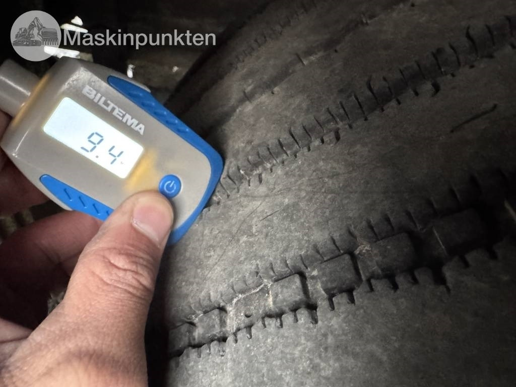 Scania R 124 - Грузовик с закрытым кузовом: фото 5 Scania R 124 - Грузовик с закрытым кузовом: фото 5