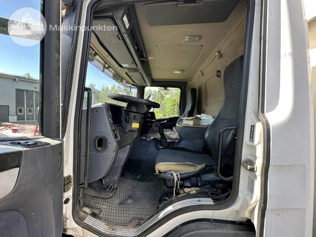 Грузовик с закрытым кузовом Scania R 230: фото 10