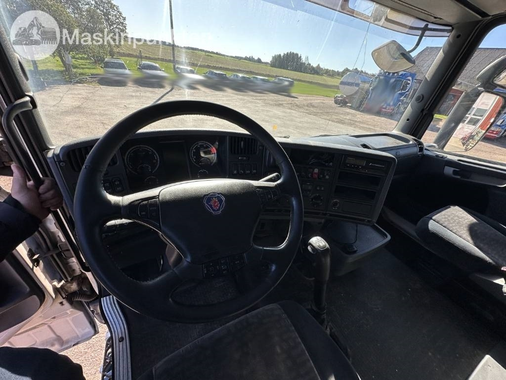 Грузовик-шасси Scania R 560 LB: фото 21