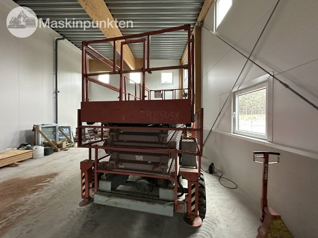 SkyJack SJ 8841 - Ножничный подъемник: фото 3 SkyJack SJ 8841 - Ножничный подъемник: фото 3