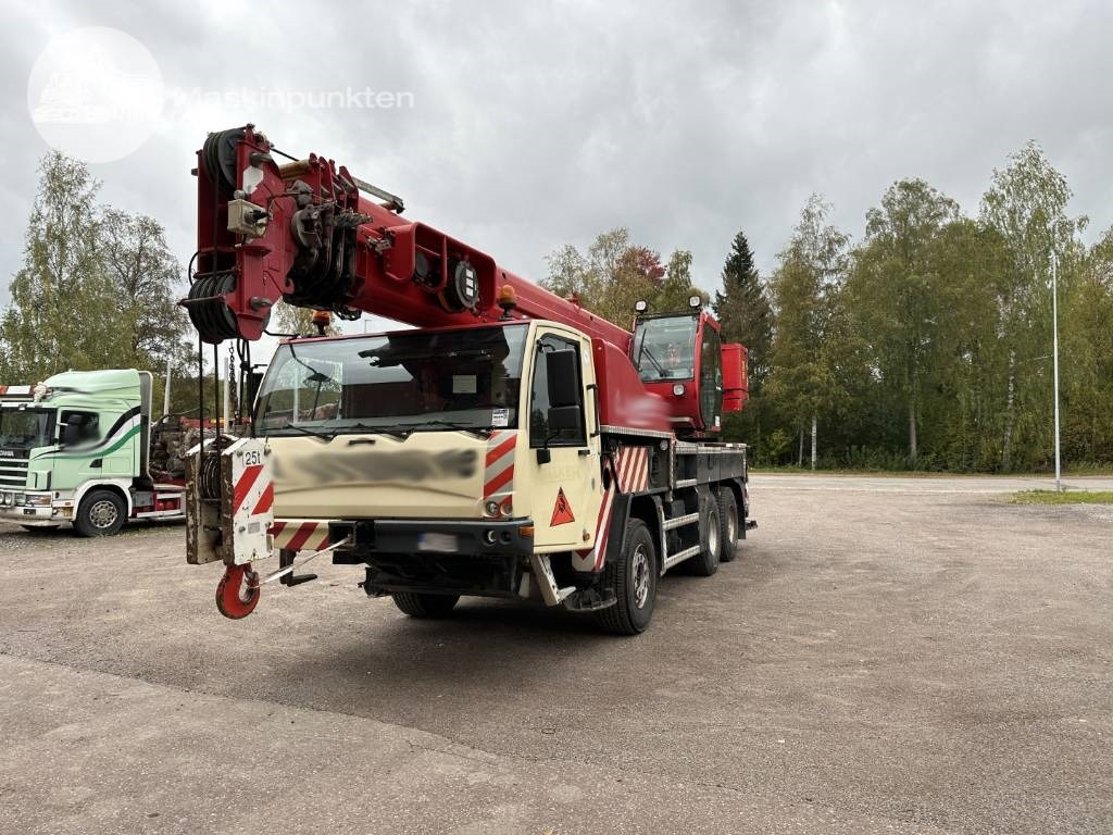 Terex TC 45 L - Вседорожный кран: фото 1 Terex TC 45 L - Вседорожный кран: фото 1