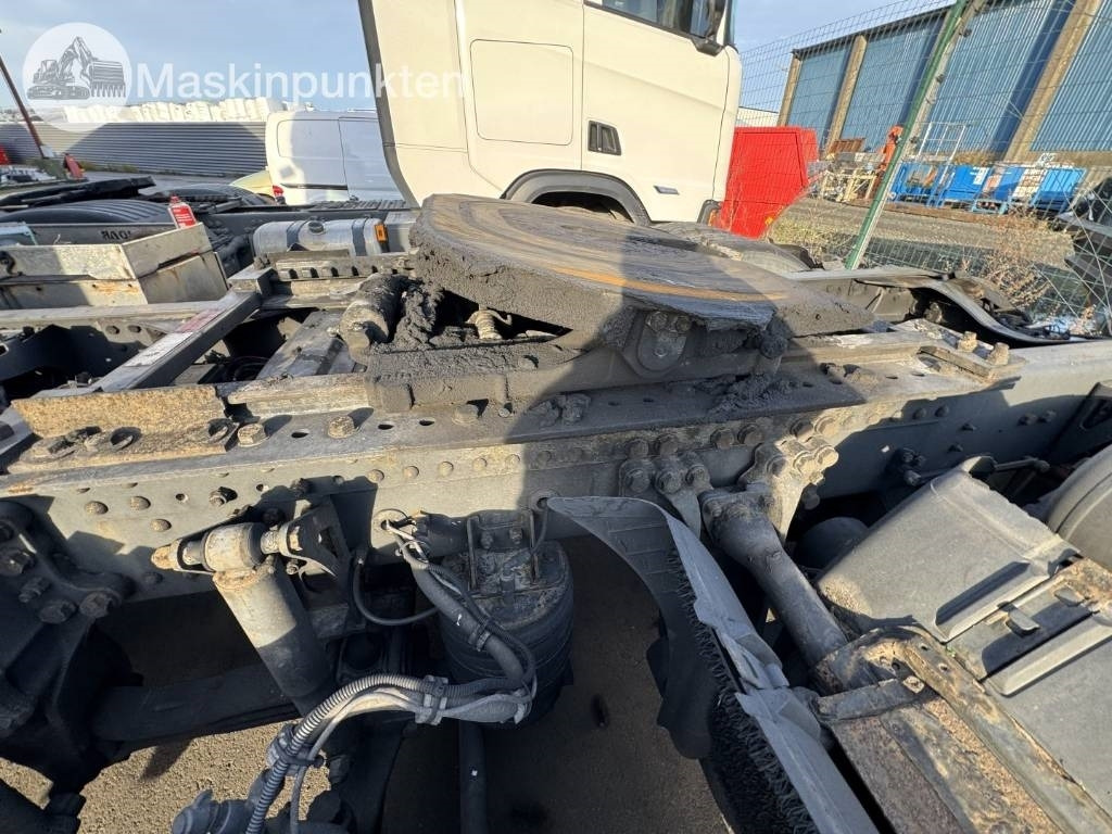 Тягач Scania R 440: фото 13