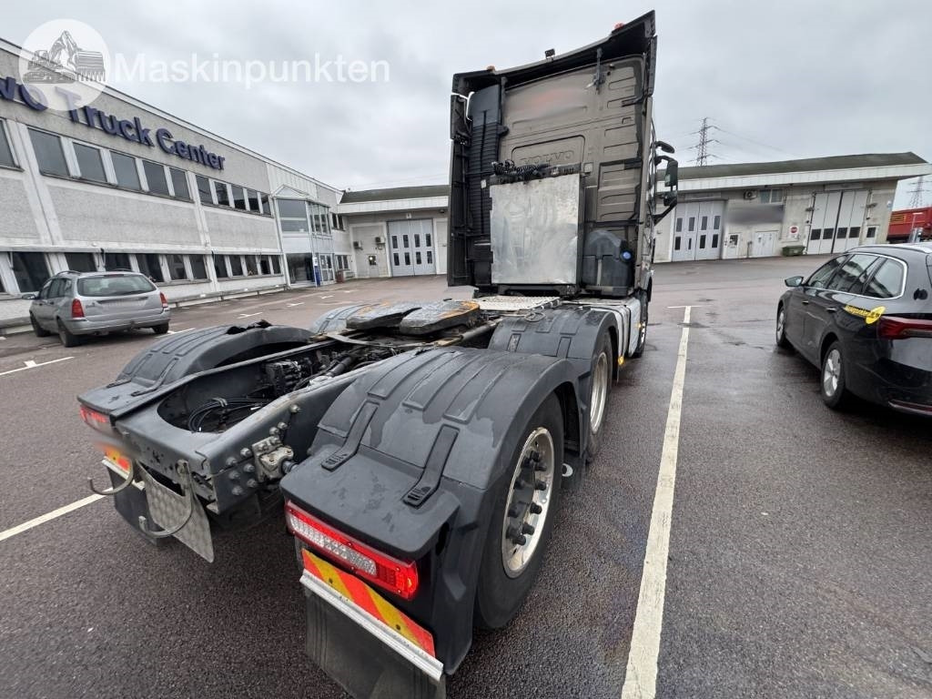 Volvo FH 62 TT dragbil - Тягач: фото 3 Volvo FH 62 TT dragbil - Тягач: фото 3