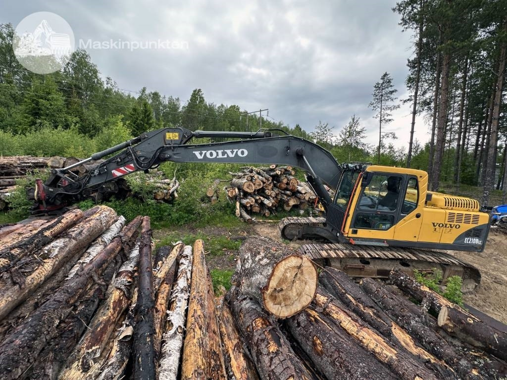 Volvo EC 210 B LC - Гусеничный экскаватор: фото 1 Volvo EC 210 B LC - Гусеничный экскаватор: фото 1