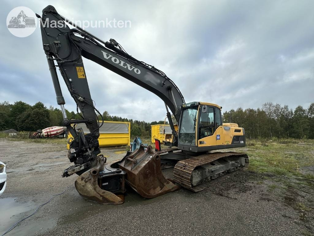 Volvo EC 220 DL  - Гусеничный экскаватор: фото 1 Volvo EC 220 DL  - Гусеничный экскаватор: фото 1
