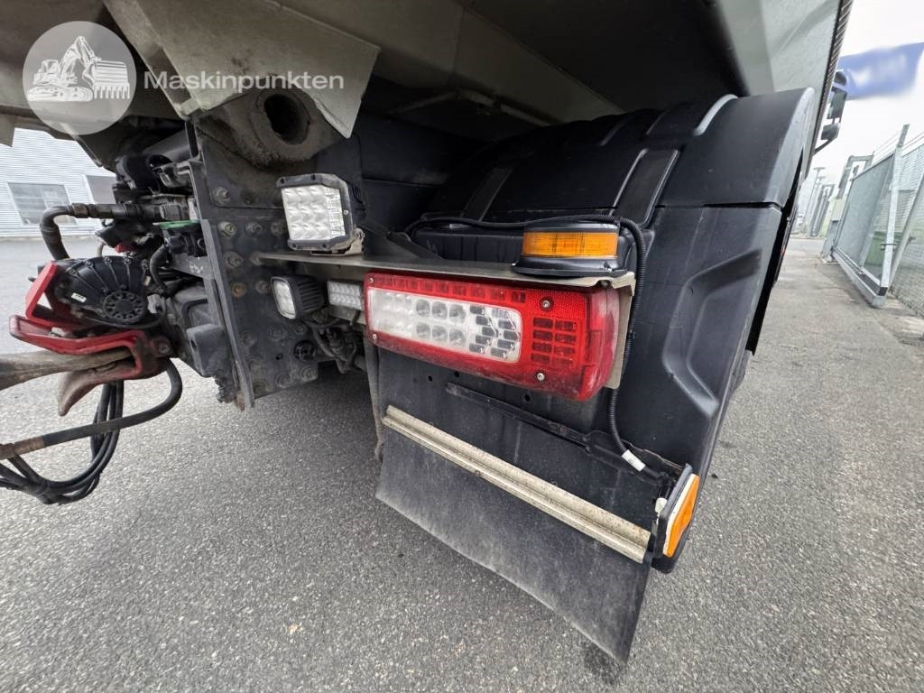 Самосвал Volvo FH 16 750: фото 17