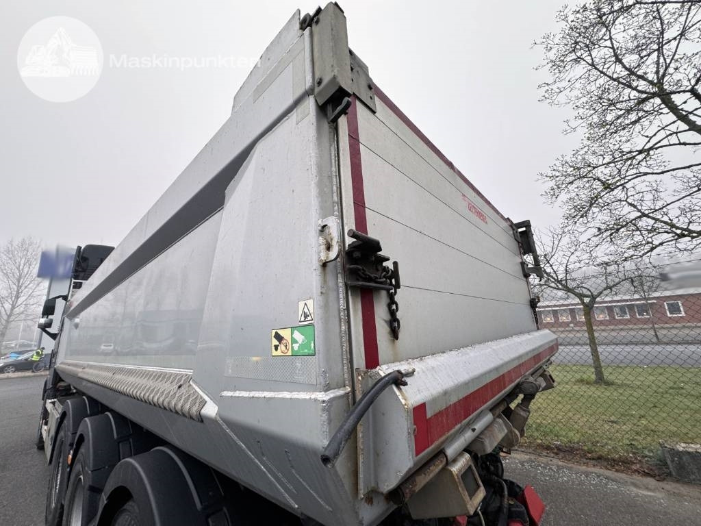 Самосвал Volvo FH 16 750: фото 49