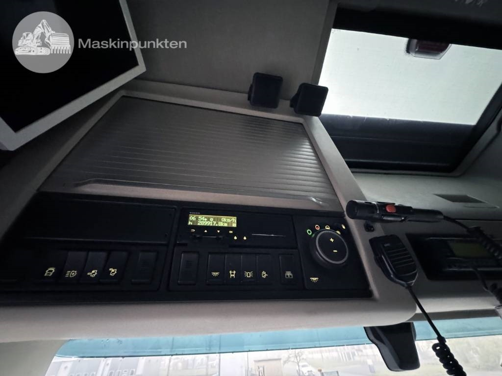 Самосвал Volvo FH 16 750: фото 41