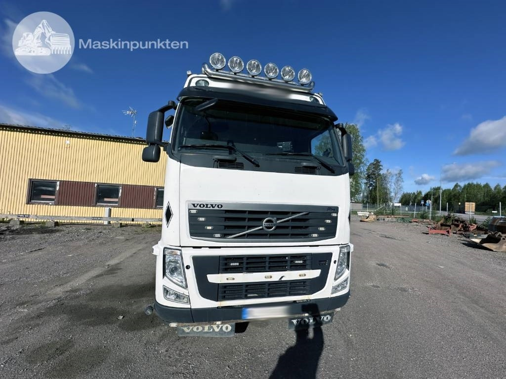 Volvo FH 500 - Крюковой мультилифт: фото 2 Volvo FH 500 - Крюковой мультилифт: фото 2