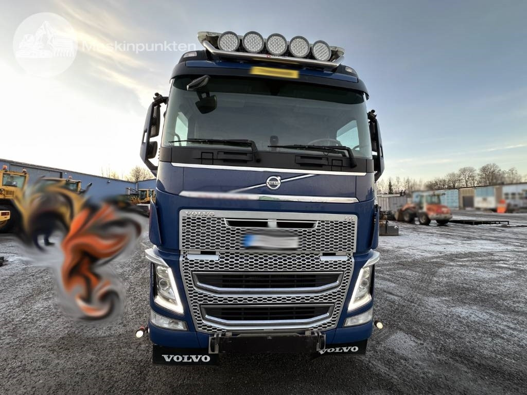 Volvo FH 540 - Автоманипулятор: фото 5 Volvo FH 540 - Автоманипулятор: фото 5