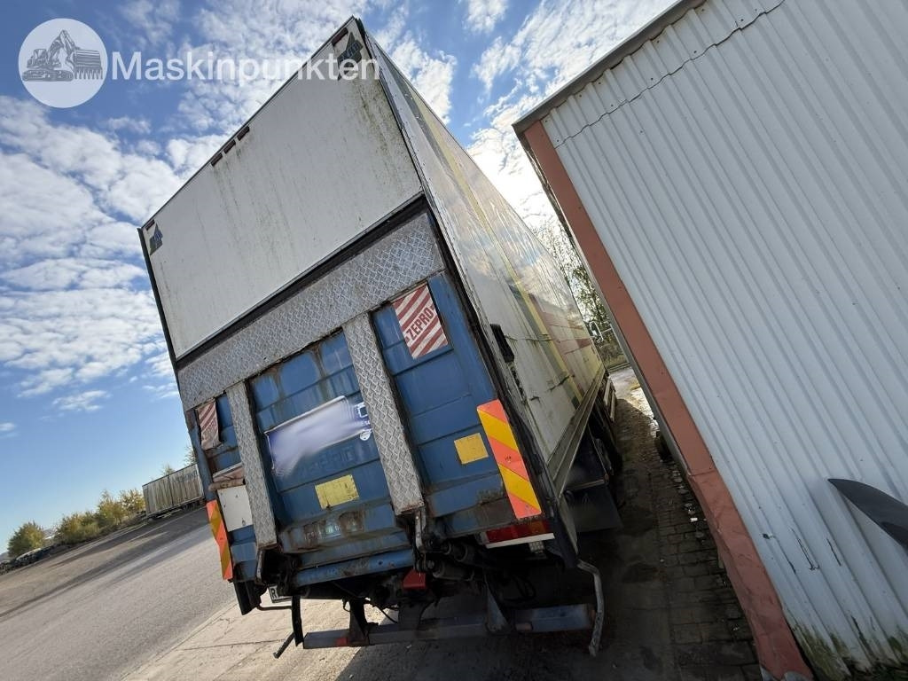 Volvo FM 12 - Грузовик с закрытым кузовом: фото 4 Volvo FM 12 - Грузовик с закрытым кузовом: фото 4