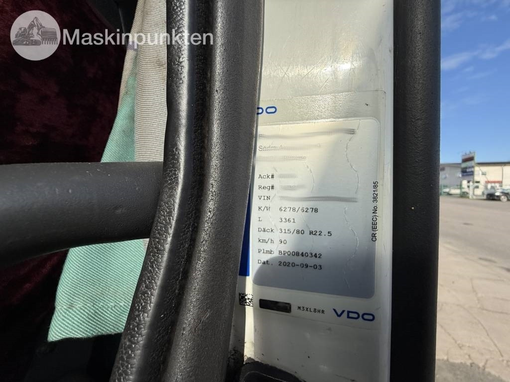 Грузовик с закрытым кузовом Volvo FM 12: фото 8