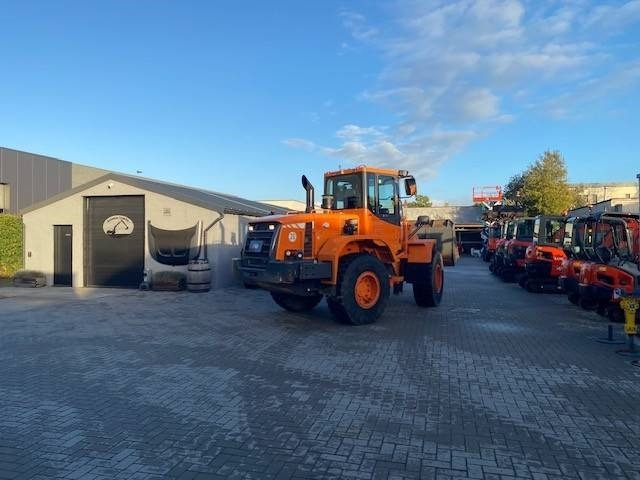 Колёсный погрузчик Doosan DL 200: фото 10