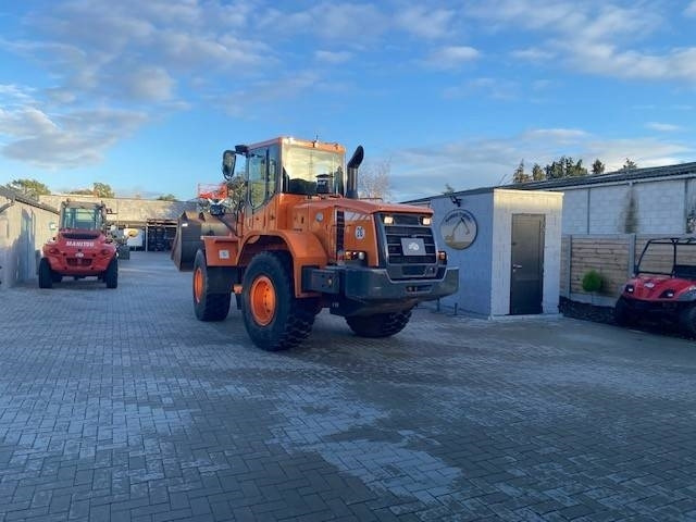 Колёсный погрузчик Doosan DL 200: фото 9