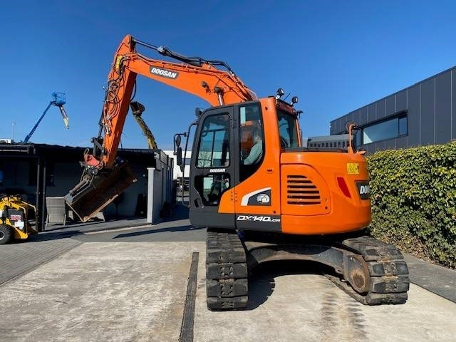 Гусеничный экскаватор Doosan DX140LCR-5: фото 9