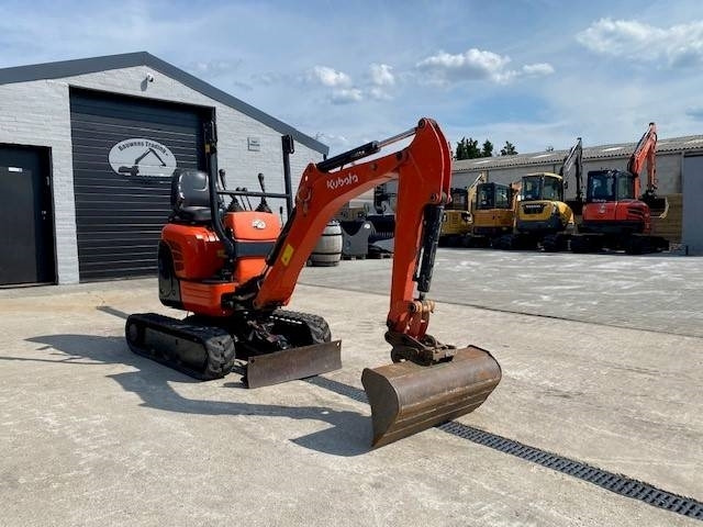 Kubota U 10 - Мини-экскаватор: фото 3 Kubota U 10 - Мини-экскаватор: фото 3