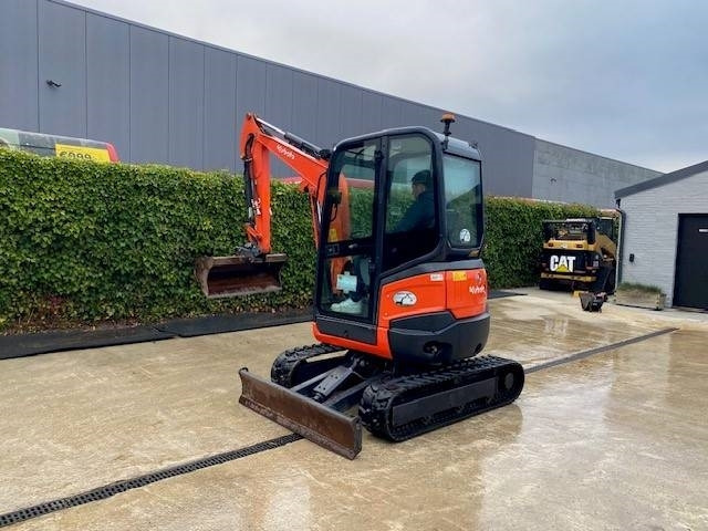 Kubota U 27-4 - Мини-экскаватор: фото 4 Kubota U 27-4 - Мини-экскаватор: фото 4