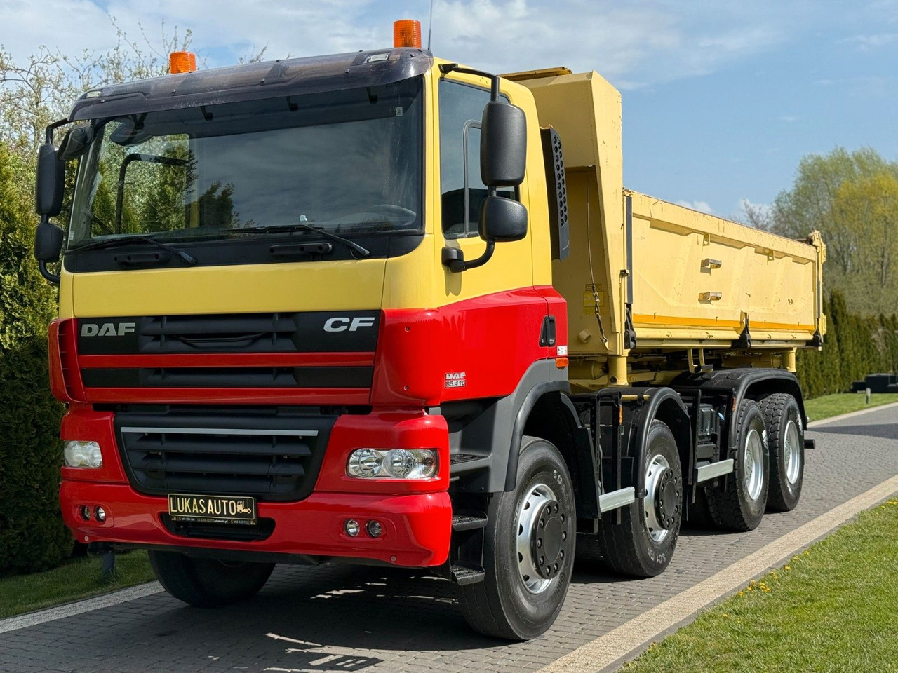DAF CF 85.410 TIPPER HYDROBOARD - Самосвал: фото 4 DAF CF 85.410 TIPPER HYDROBOARD - Самосвал: фото 4