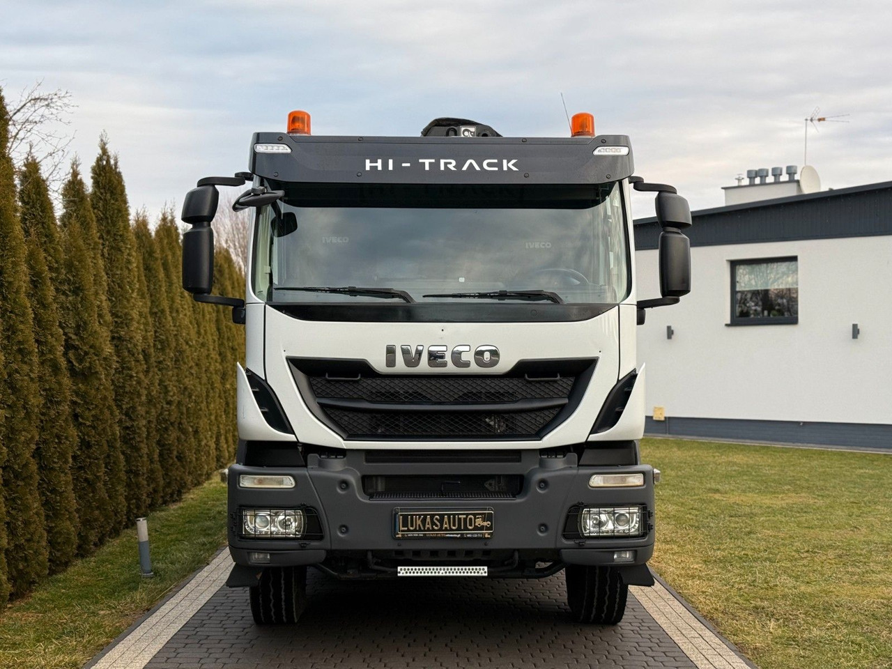 Iveco TRAKKER 450 6X4 DOUBLE HYDRO-BOARD HIAB - Самосвал: фото 2 Iveco TRAKKER 450 6X4 DOUBLE HYDRO-BOARD HIAB - Самосвал: фото 2