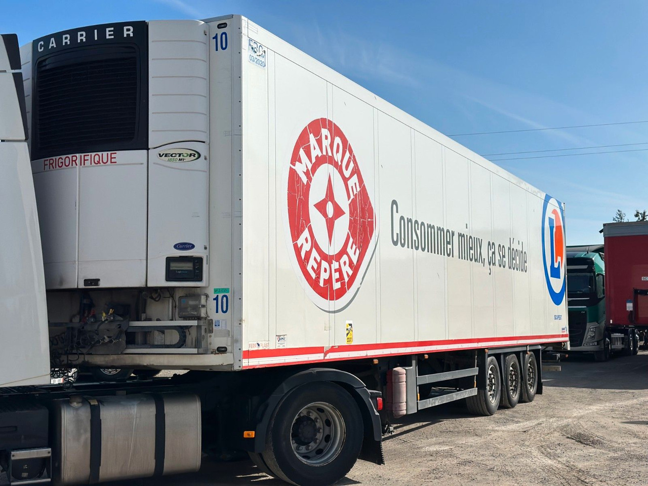 Schmitz Cargobull AXLE SCHMITZ DOPPELSTOCK CARRIER VECTOR 1850 MT - Полуприцеп-рефрижератор: фото 1 Schmitz Cargobull AXLE SCHMITZ DOPPELSTOCK CARRIER VECTOR 1850 MT - Полуприцеп-рефрижератор: фото 1