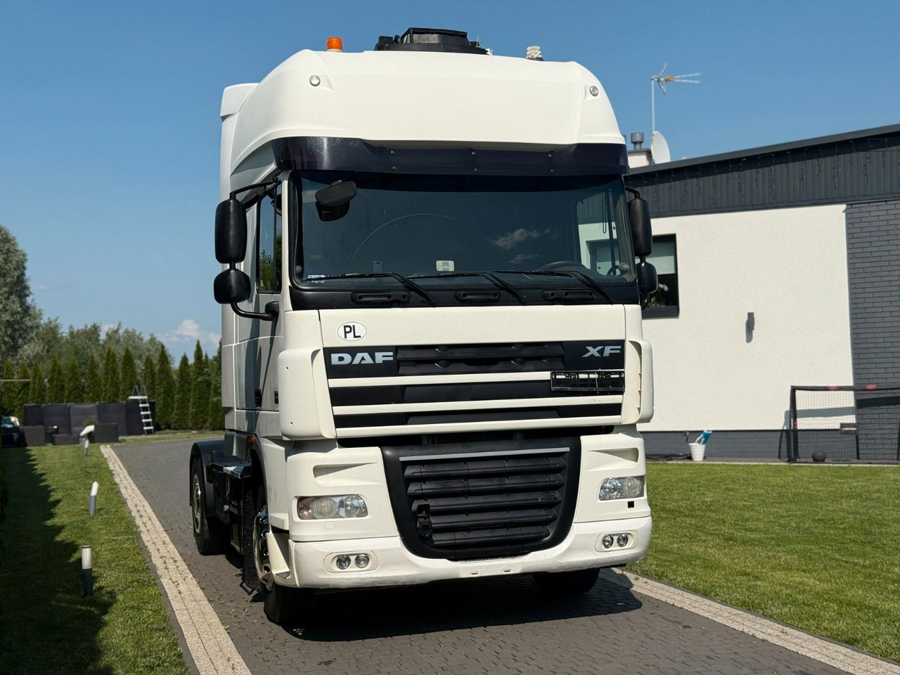DAF XF 105 460 MANUAL PARK COOL - Тягач: фото 3 DAF XF 105 460 MANUAL PARK COOL - Тягач: фото 3