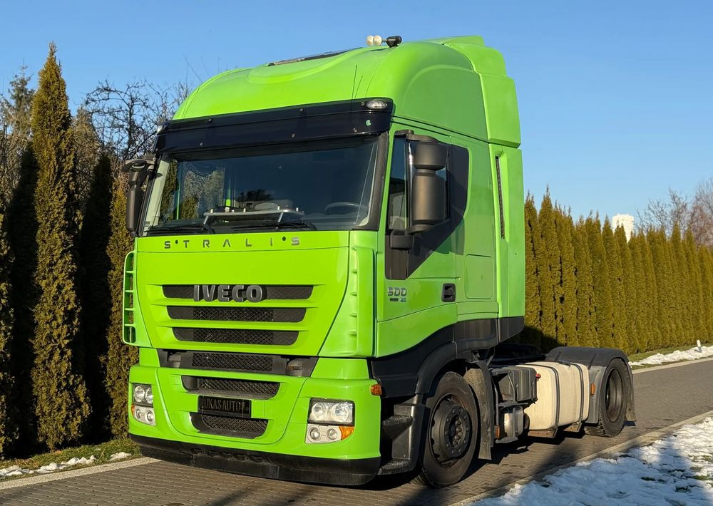 Iveco STRALIS 500 LOW DECK MANUAL - Тягач: фото 1 Iveco STRALIS 500 LOW DECK MANUAL - Тягач: фото 1