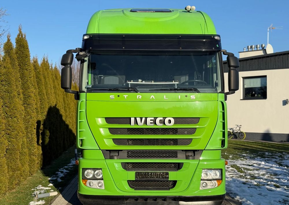 Iveco STRALIS 500 LOW DECK MANUAL - Тягач: фото 2 Iveco STRALIS 500 LOW DECK MANUAL - Тягач: фото 2