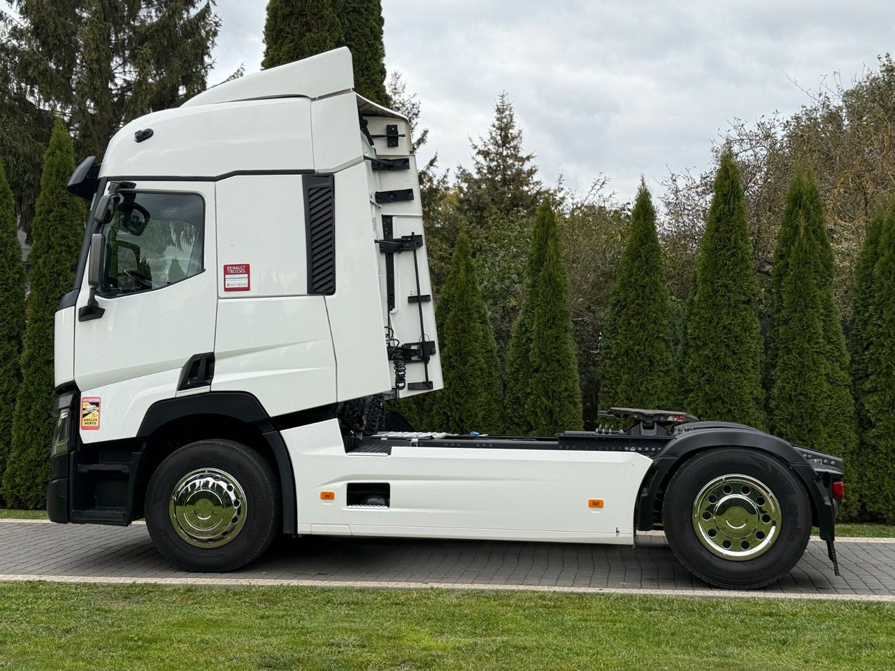 Renault T 480 13 L SPOILER - Тягач: фото 4 Renault T 480 13 L SPOILER - Тягач: фото 4
