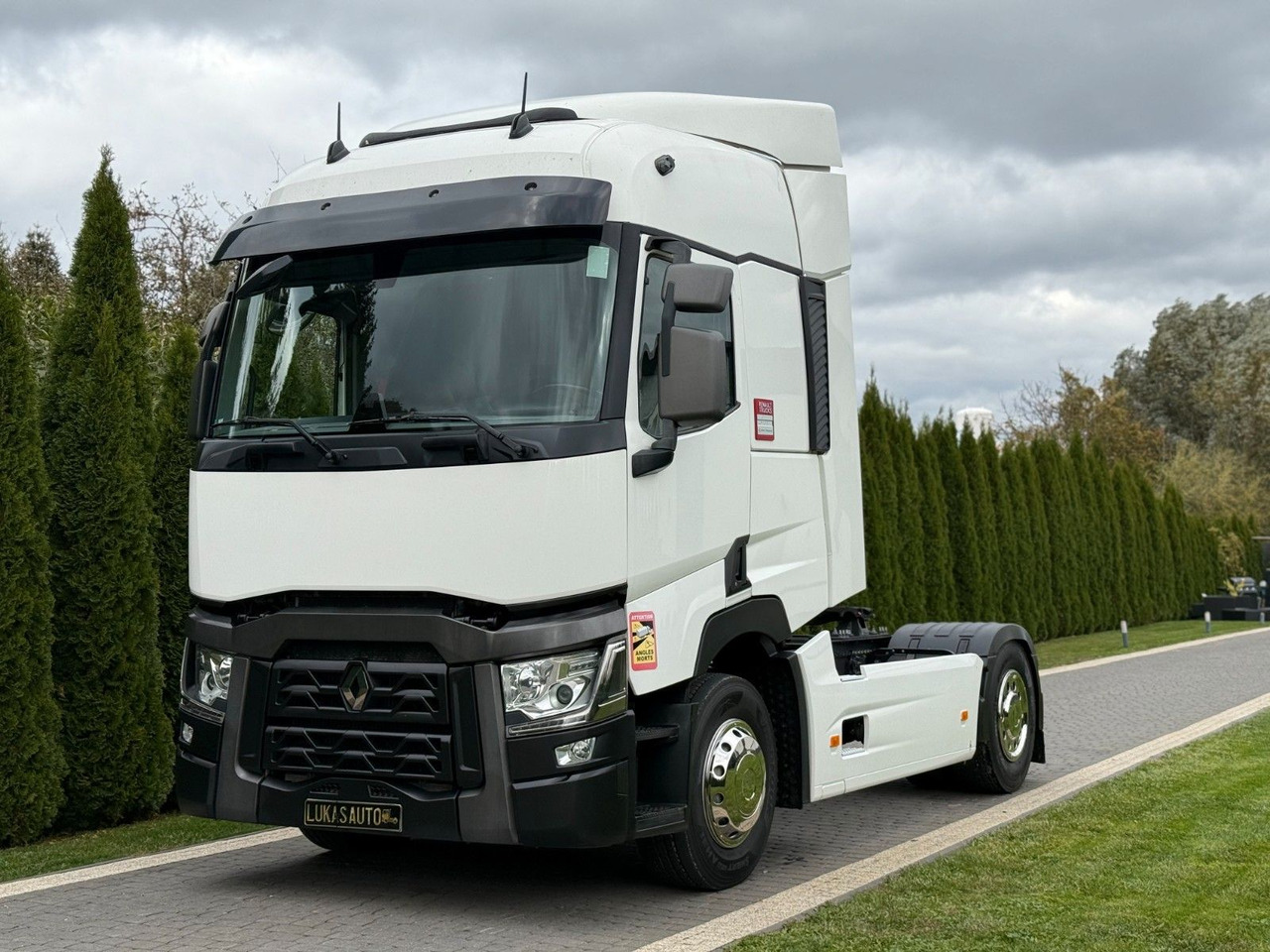 Renault T 480 13 L SPOILER - Тягач: фото 1 Renault T 480 13 L SPOILER - Тягач: фото 1