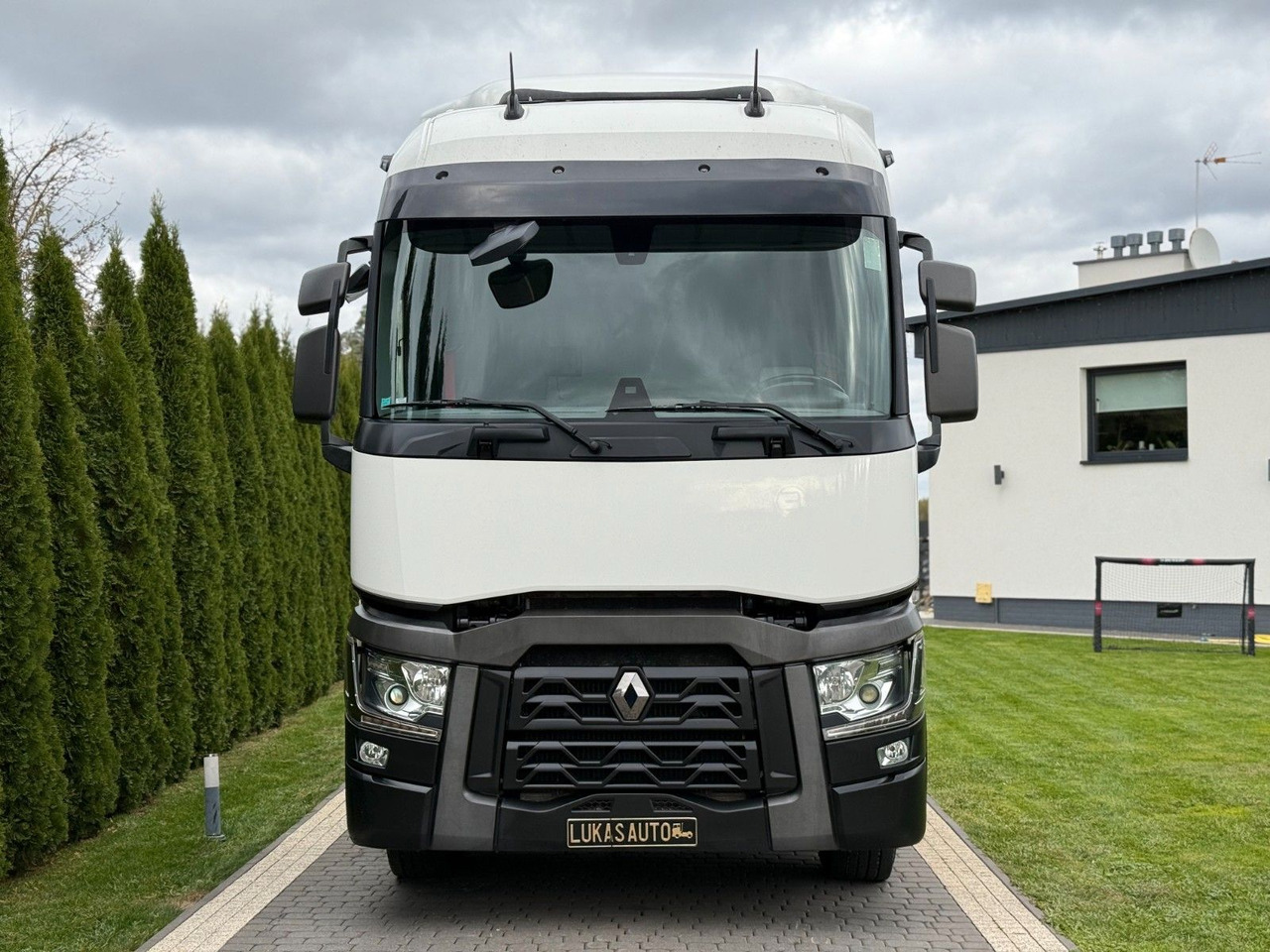 Renault T 480 13 L SPOILER - Тягач: фото 2 Renault T 480 13 L SPOILER - Тягач: фото 2