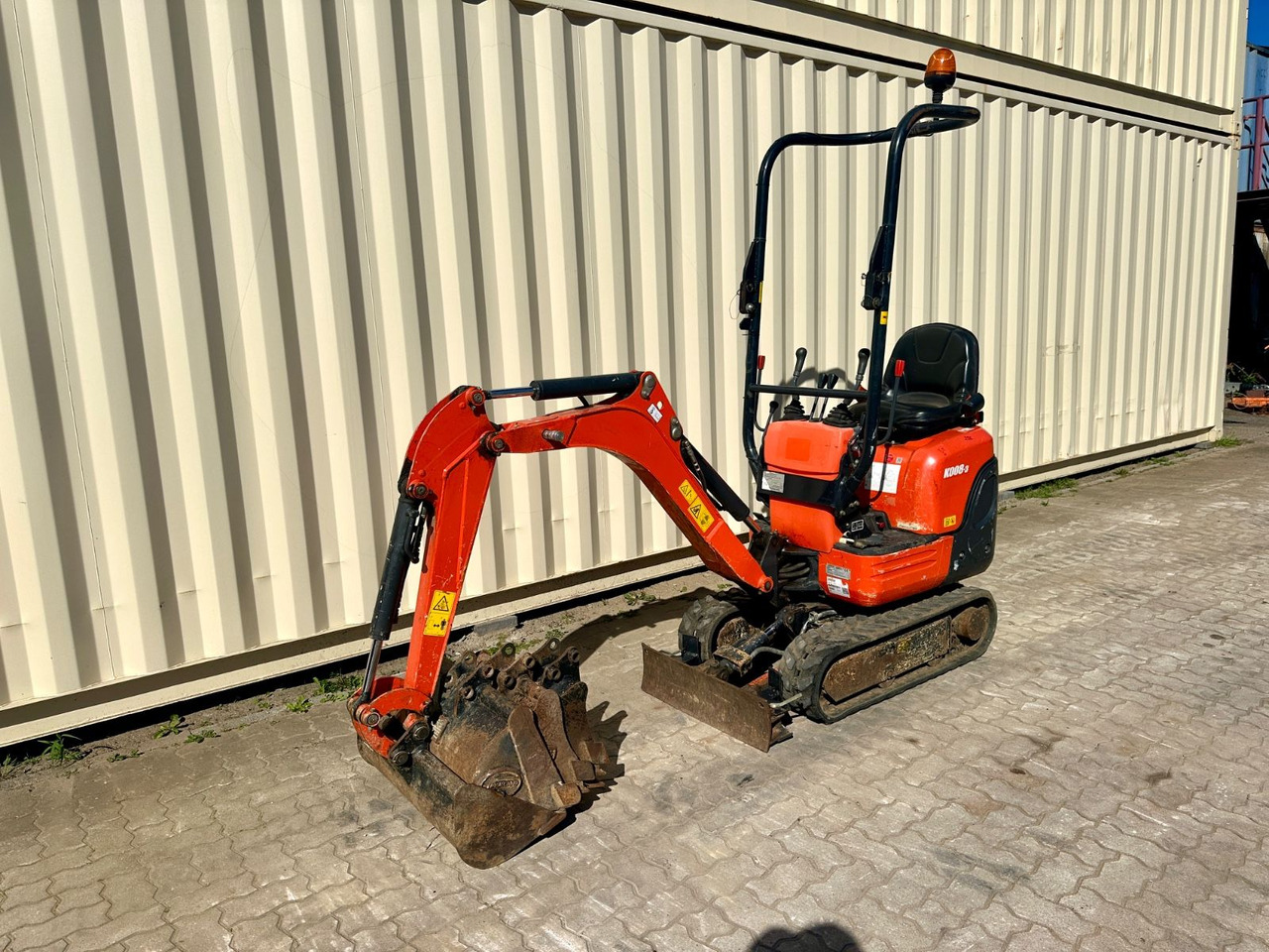 Kubota K008-3 / 2021 BJ / 725 H / 4 x Löffel - Мини-экскаватор: фото 2 Kubota K008-3 / 2021 BJ / 725 H / 4 x Löffel - Мини-экскаватор: фото 2