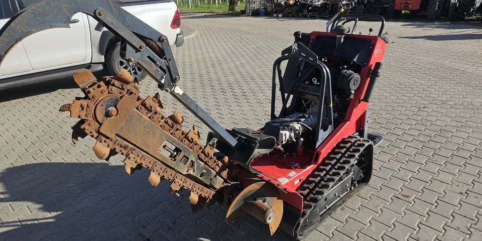 Koparka łańcuchowa Barreto 20RTK E2024TK baretto - Траншеекопатель: фото 2 Koparka łańcuchowa Barreto 20RTK E2024TK baretto - Траншеекопатель: фото 2