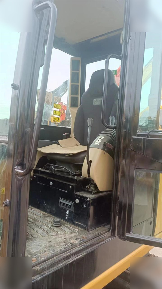 CATERPILLAR 306D - Гусеничный экскаватор: фото 5 CATERPILLAR 306D - Гусеничный экскаватор: фото 5