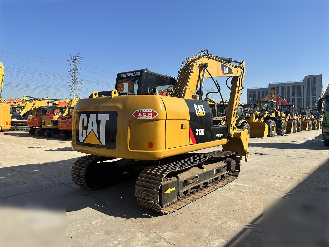 CATERPILLAR 312D - Гусеничный экскаватор: фото 4 CATERPILLAR 312D - Гусеничный экскаватор: фото 4