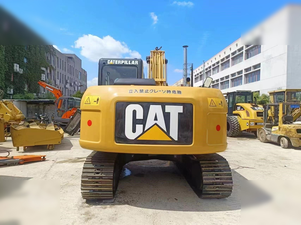 CATERPILLAR 312D - Гусеничный экскаватор: фото 3 CATERPILLAR 312D - Гусеничный экскаватор: фото 3
