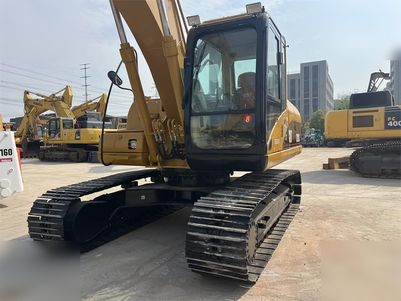 Гусеничный экскаватор CATERPILLAR 320C: фото 6 Гусеничный экскаватор CATERPILLAR 320C: фото 6