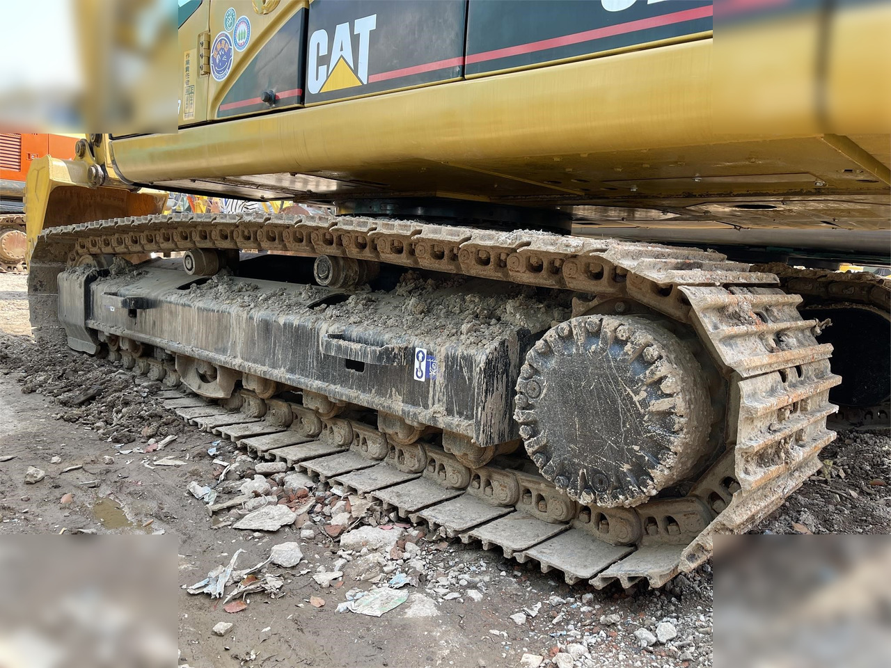 CATERPILLAR 320CL - Гусеничный экскаватор: фото 2 CATERPILLAR 320CL - Гусеничный экскаватор: фото 2