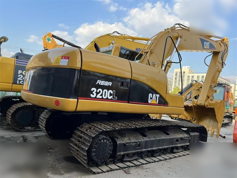 CATERPILLAR 320CL - Гусеничный экскаватор: фото 1 CATERPILLAR 320CL - Гусеничный экскаватор: фото 1