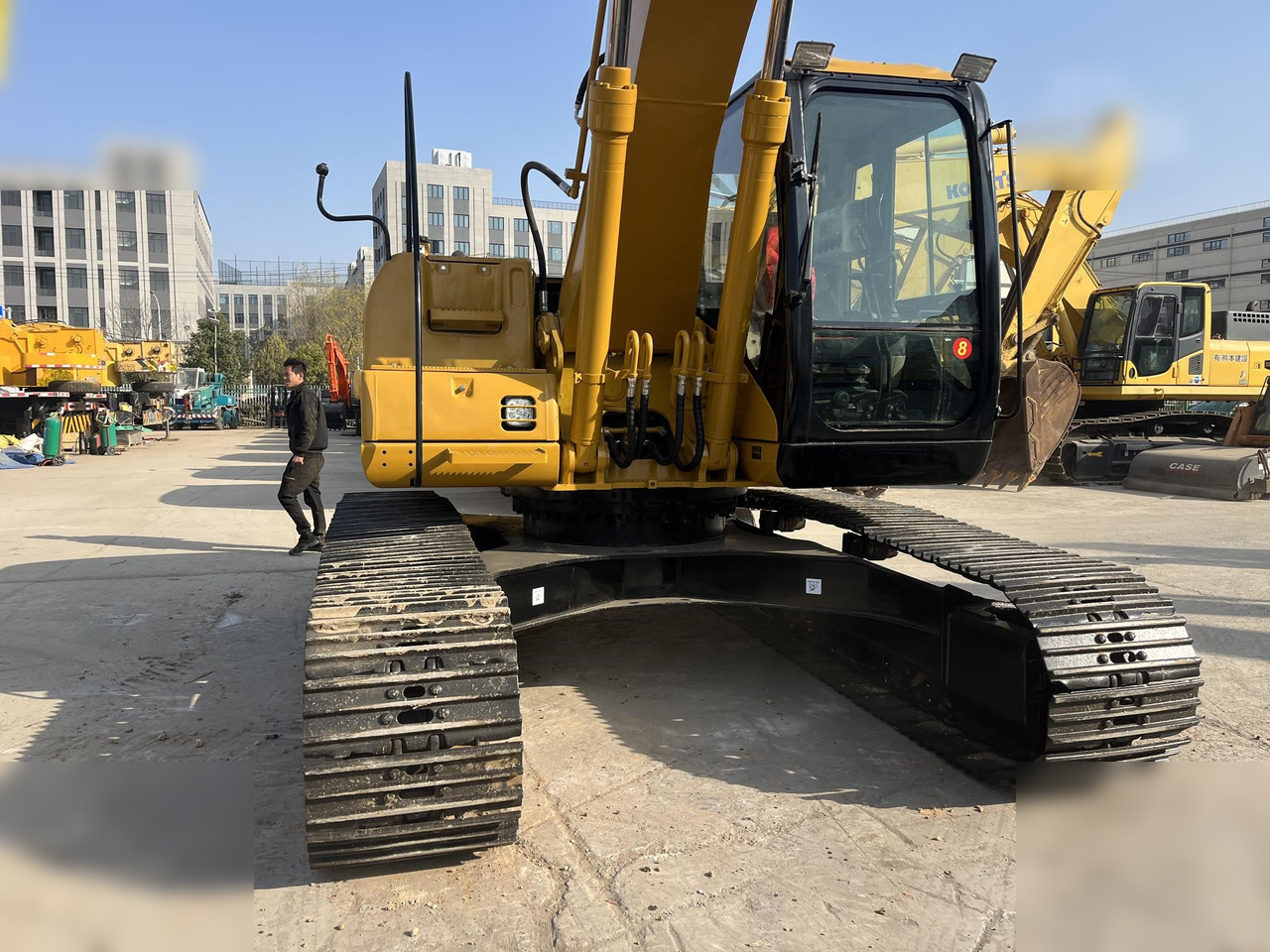 CATERPILLAR 320CL - Гусеничный экскаватор: фото 3 CATERPILLAR 320CL - Гусеничный экскаватор: фото 3