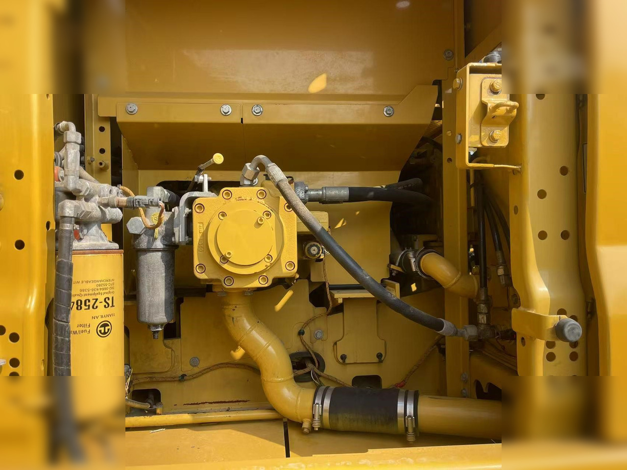 CATERPILLAR 320GC - Гусеничный экскаватор: фото 5 CATERPILLAR 320GC - Гусеничный экскаватор: фото 5