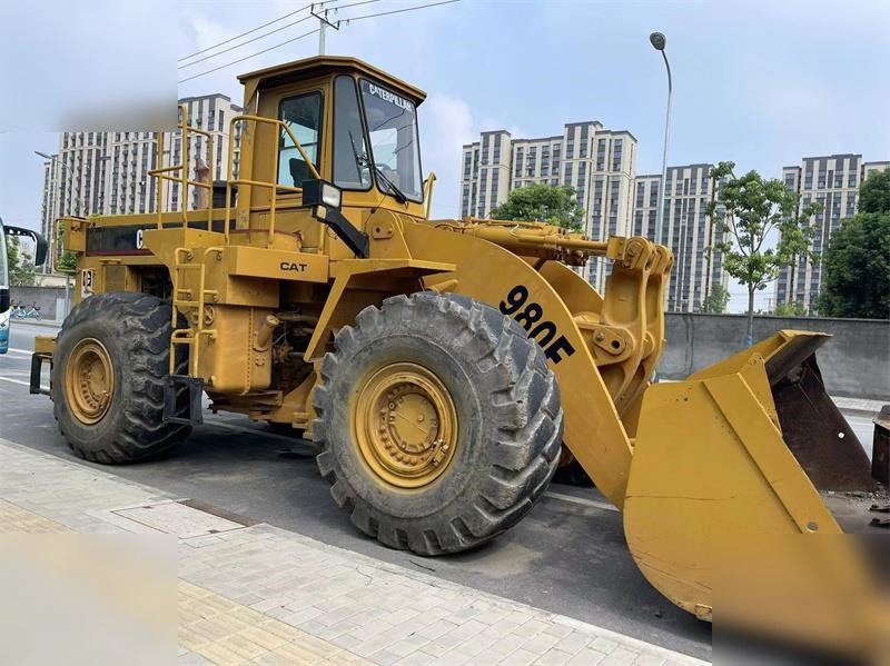 CATERPILLAR 980F - Колёсный погрузчик: фото 2 CATERPILLAR 980F - Колёсный погрузчик: фото 2