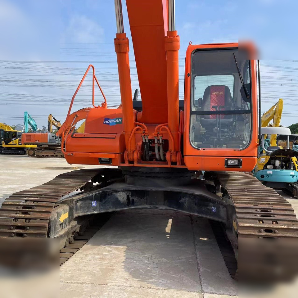 DOOSAN DH300 LC-7 - Гусеничный экскаватор: фото 4 DOOSAN DH300 LC-7 - Гусеничный экскаватор: фото 4