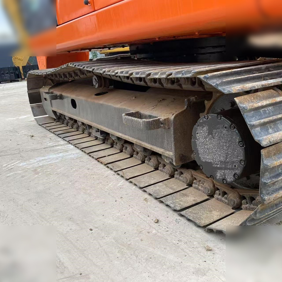 DOOSAN DX140 LC - Гусеничный экскаватор: фото 5 DOOSAN DX140 LC - Гусеничный экскаватор: фото 5