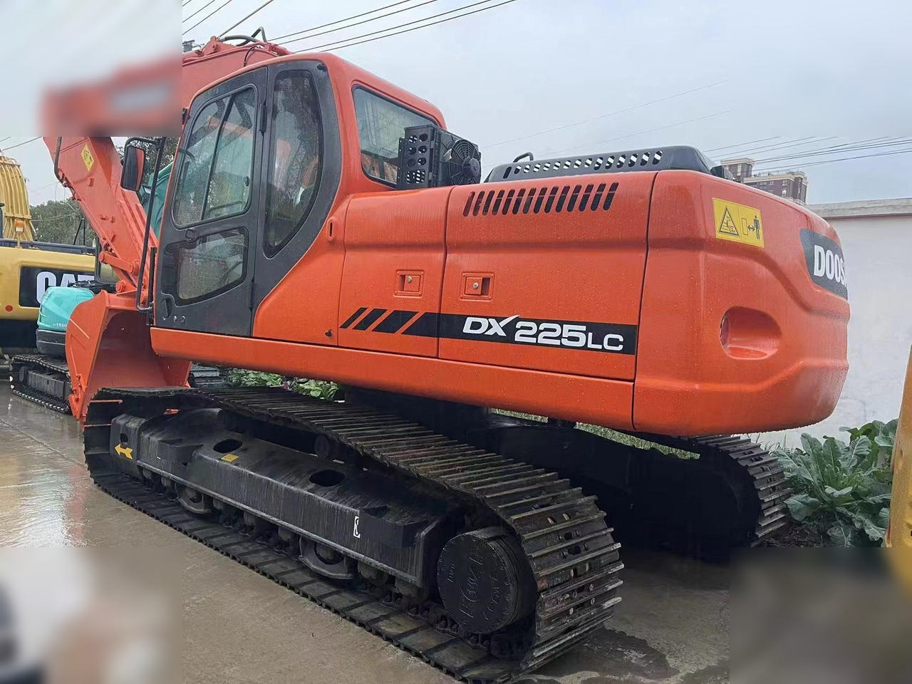 DOOSAN DX225 LC - Гусеничный экскаватор: фото 3 DOOSAN DX225 LC - Гусеничный экскаватор: фото 3