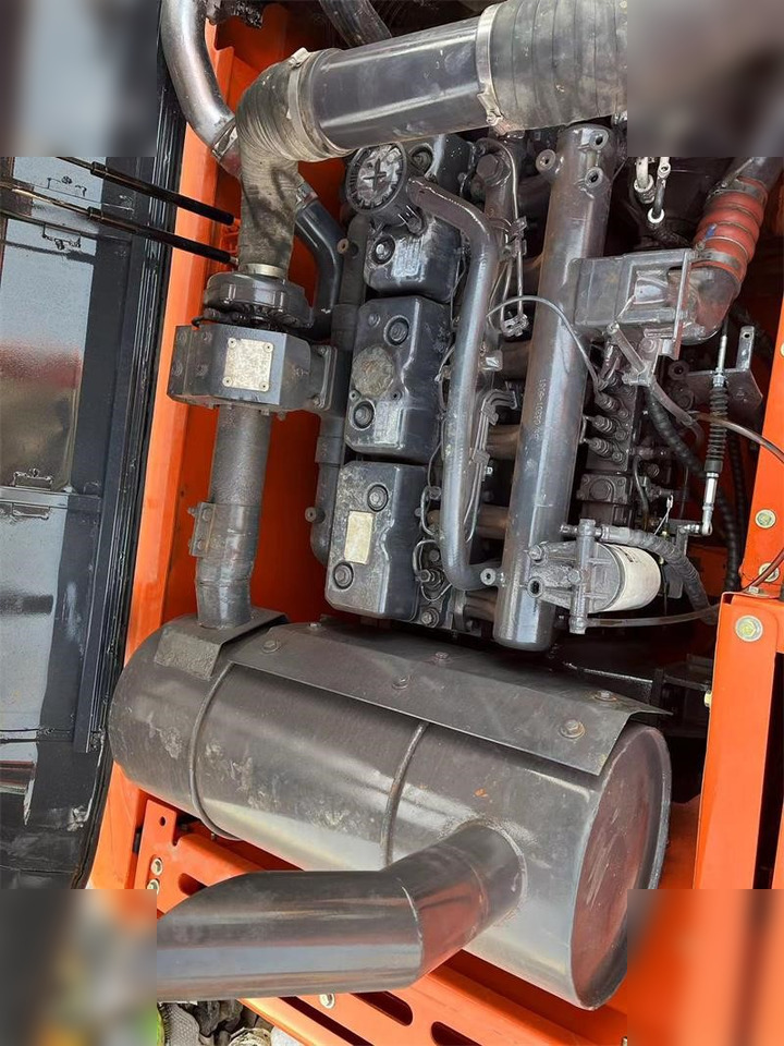 Гусеничный экскаватор DOOSAN DX300 LC-9C: фото 6