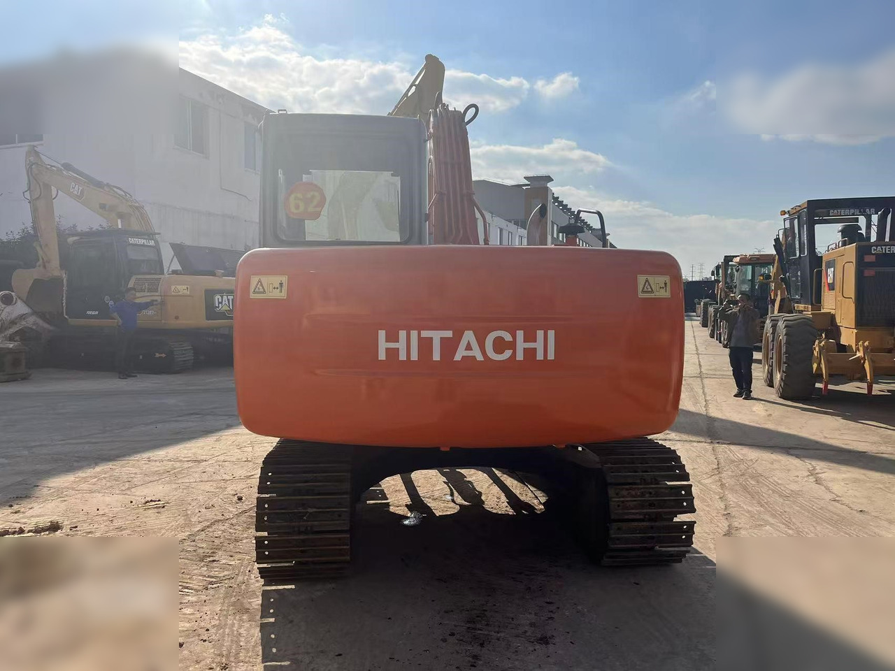 HITACHI EX60 - Гусеничный экскаватор: фото 3 HITACHI EX60 - Гусеничный экскаватор: фото 3