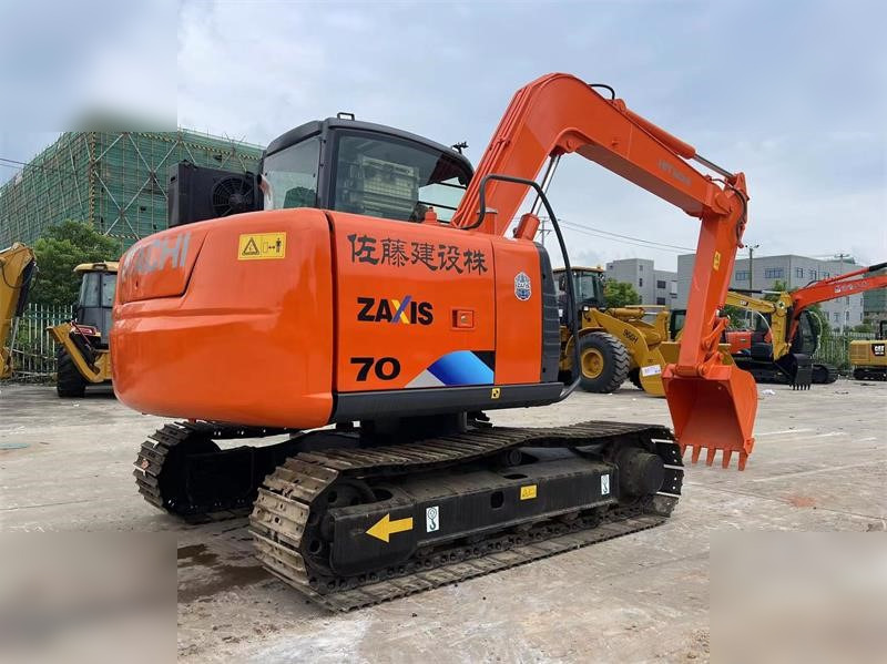 HITACHI ZX70 - Гусеничный экскаватор: фото 5 HITACHI ZX70 - Гусеничный экскаватор: фото 5