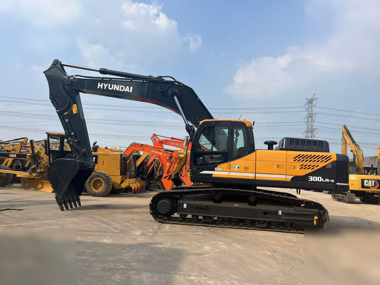 HYUNDAI ROBEX 300 LR-9 - Гусеничный экскаватор: фото 1 HYUNDAI ROBEX 300 LR-9 - Гусеничный экскаватор: фото 1