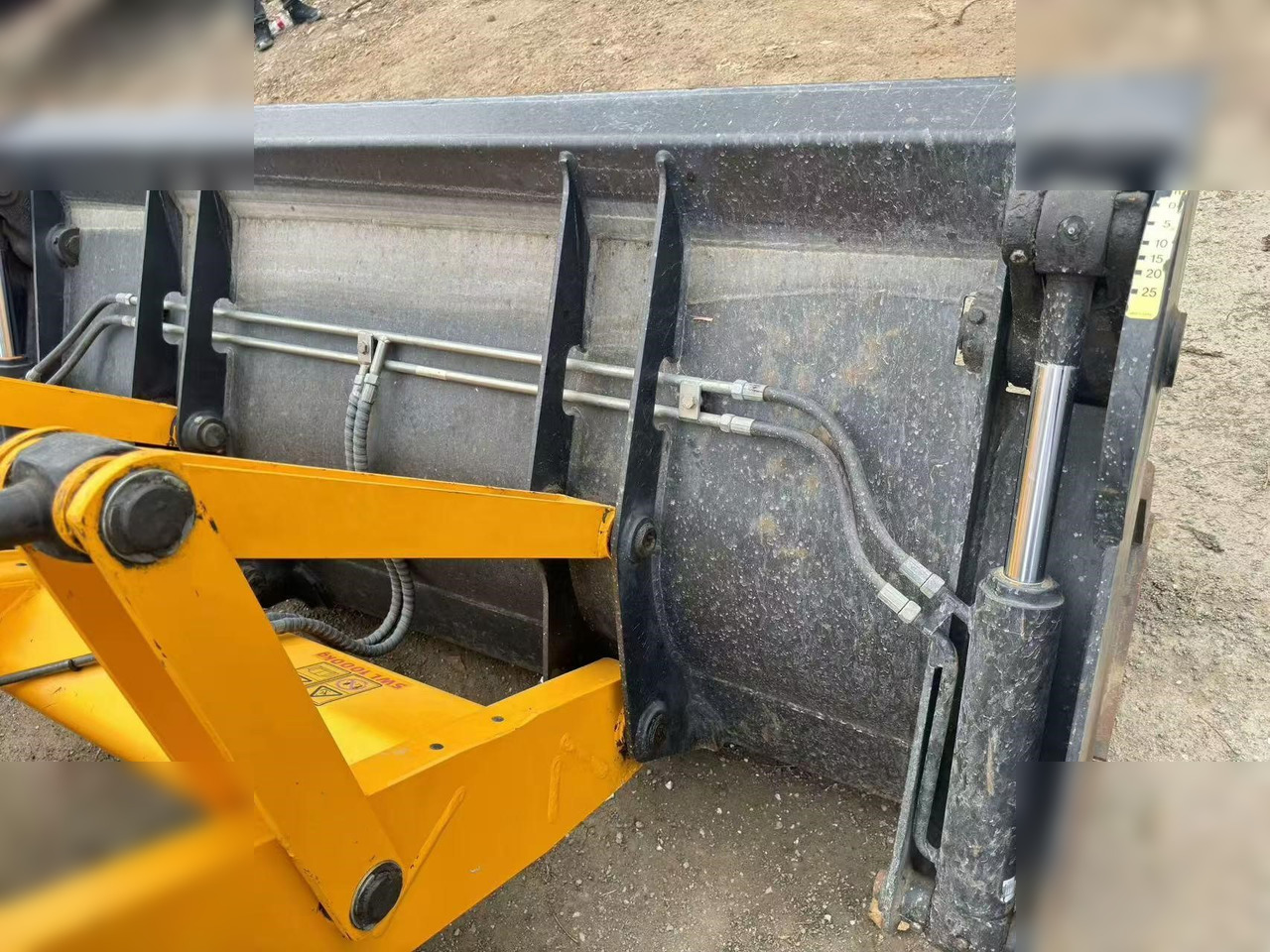 JCB 3CX - Экскаватор-погрузчик: фото 4 JCB 3CX - Экскаватор-погрузчик: фото 4