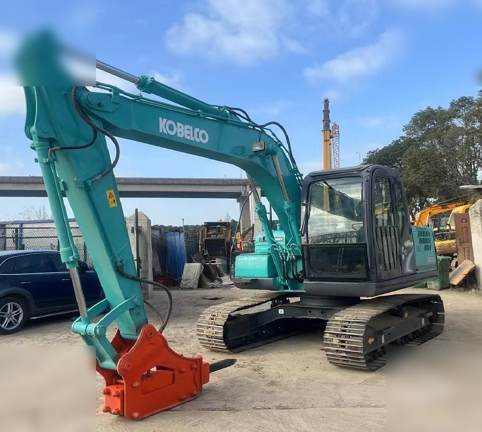 KOBELCO SK130-8 - Гусеничный экскаватор: фото 2 KOBELCO SK130-8 - Гусеничный экскаватор: фото 2